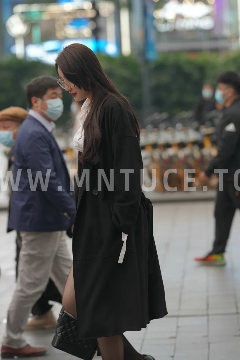 [Mzsock] NO.160 Long legs in black stockings street photography#[105P]-75