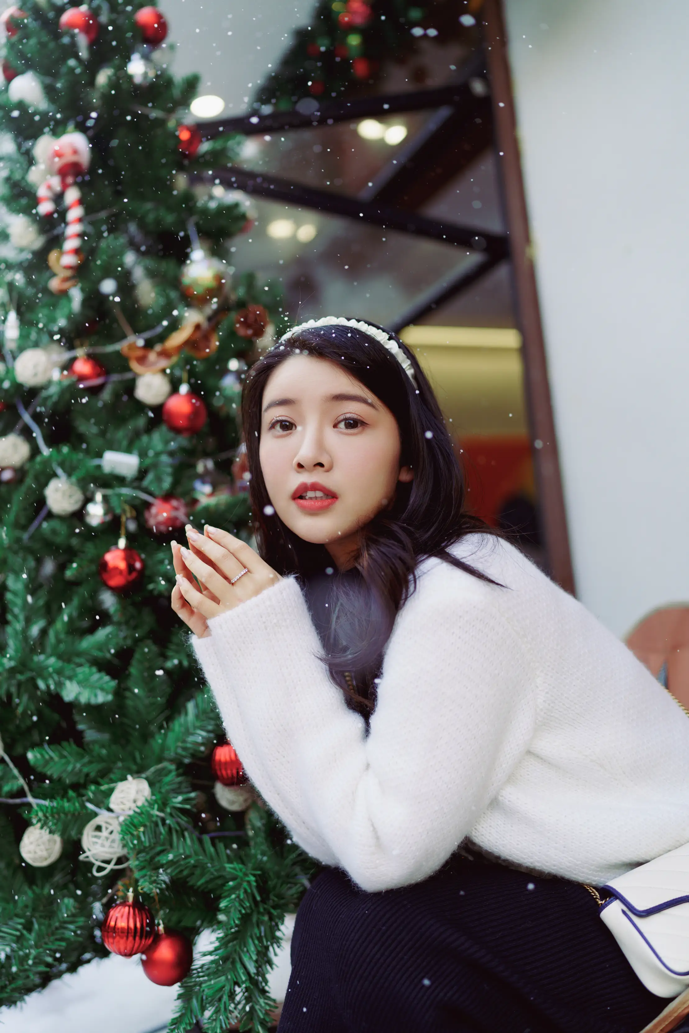 [YITUYU] 2022.01.29 Vol.722 – Jingle Bell, Christmas scenery themed portrait photography Meow meow meow is Jin'er#[61P]-34